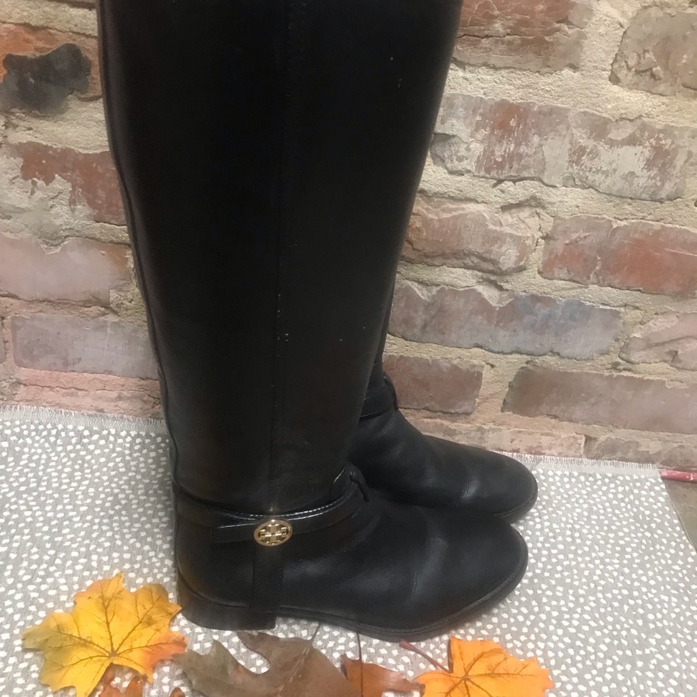 Tory Burch Boots